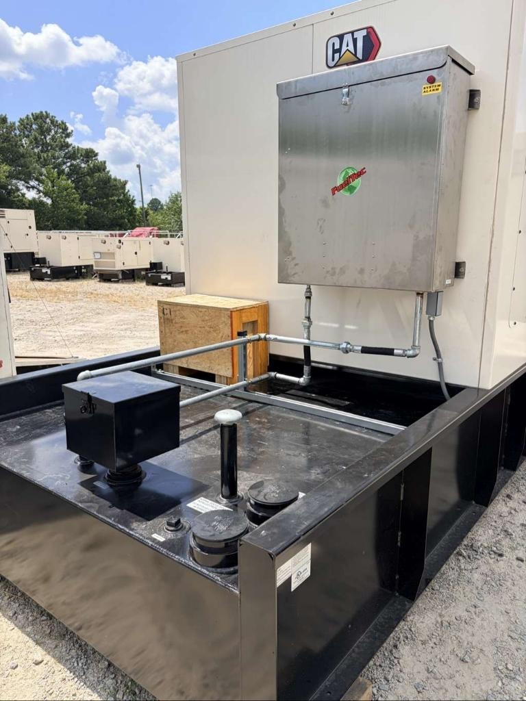 CAT industrial generator with FuelTec fuel management system and piping